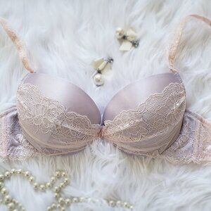 Metallic lilac lace push-up bra